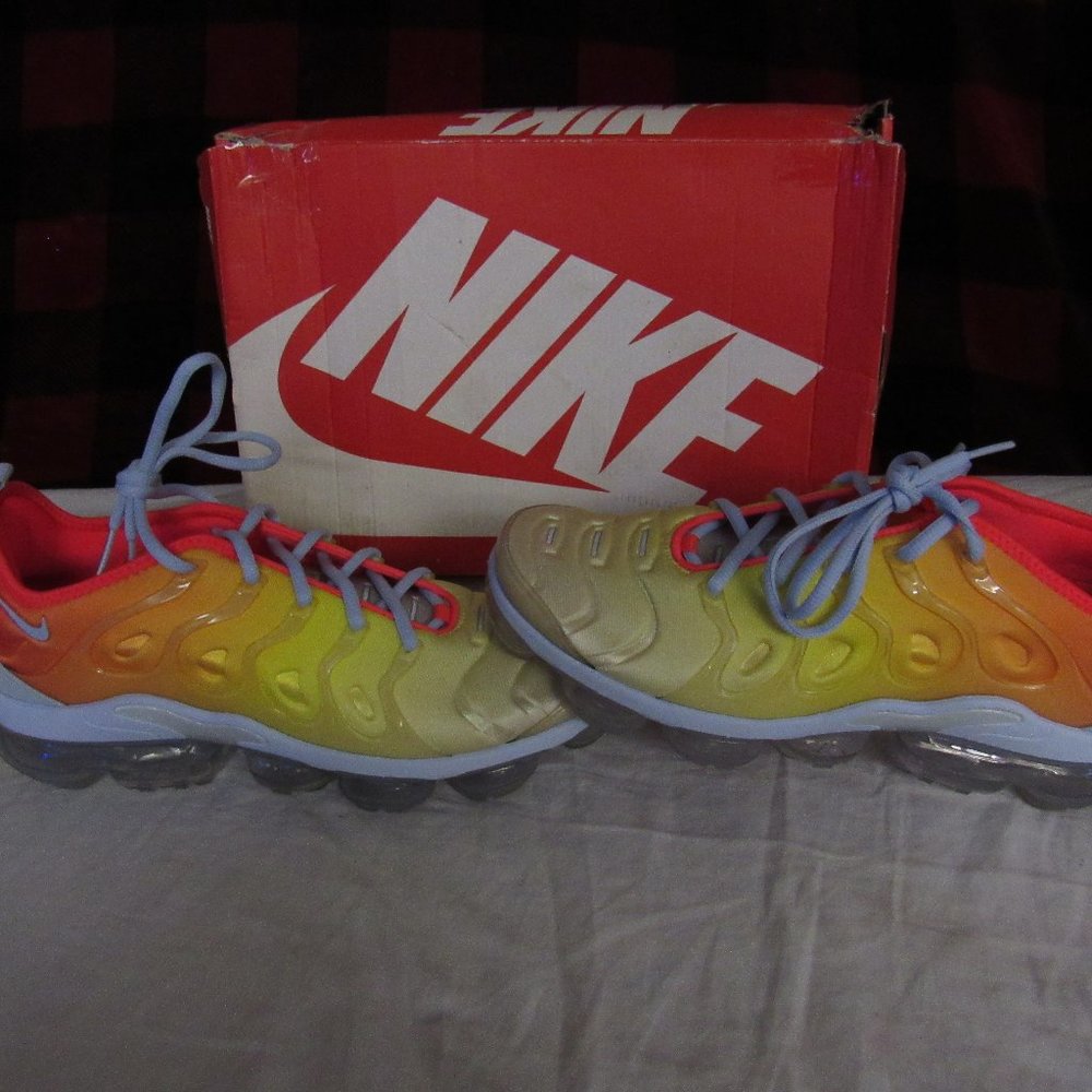 Nike Air VaporMax Plus Opti Yellow Laser Crimson (Women's)